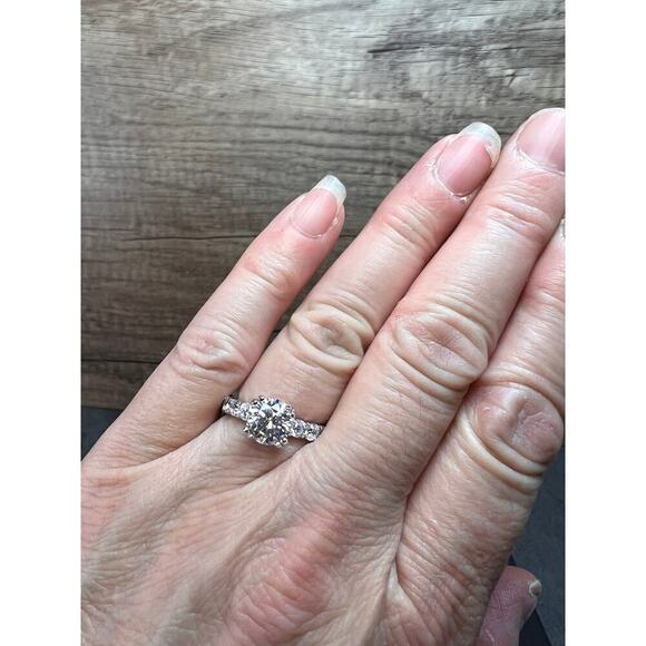 Cubic zirconia sterling silver ring size 7 - Picture 5 of 16